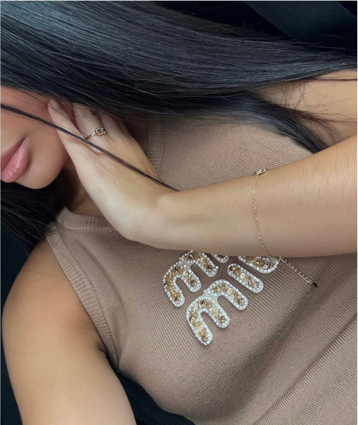 TOP MIU MIU MARRON AVEC LOGO BRODÉ DORÉ