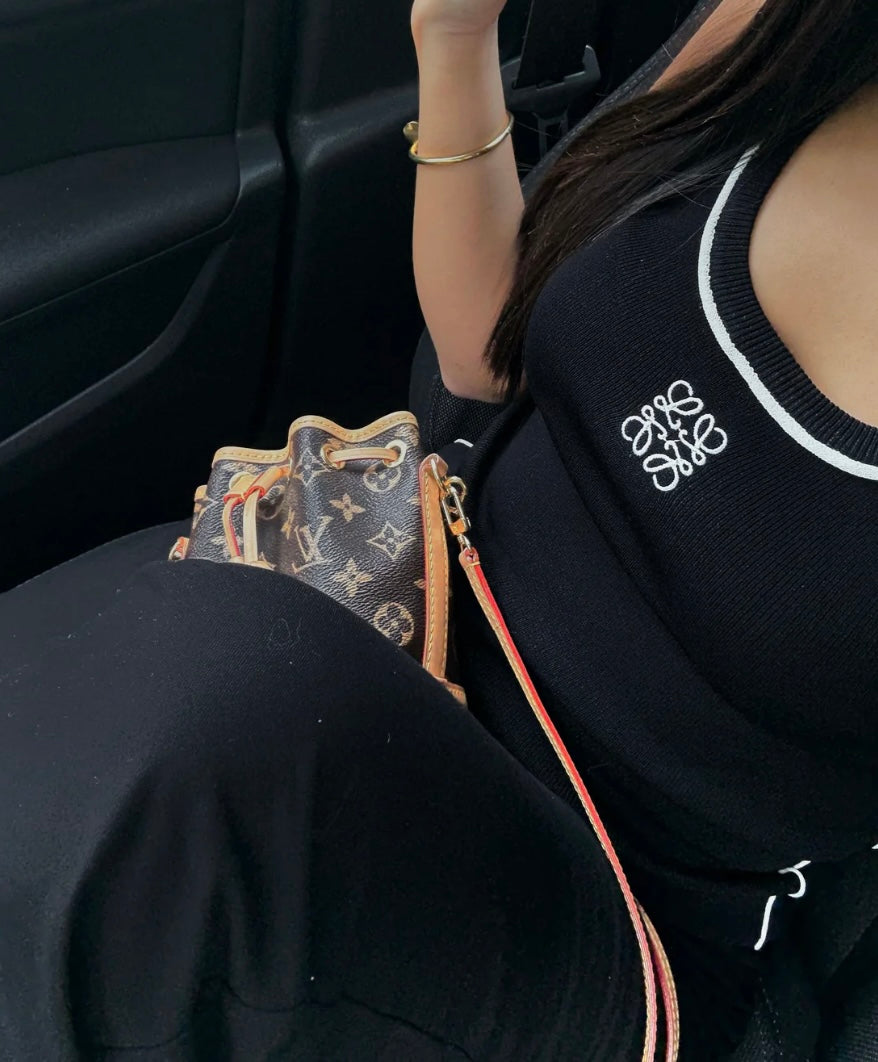 LOEWE BLACK TOP WITH BORDER